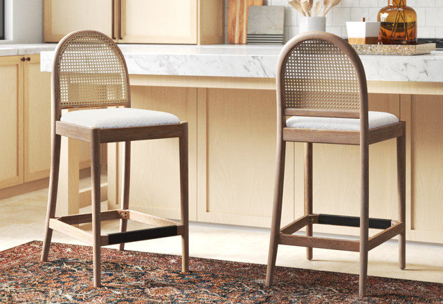 Traditional Bar Stools